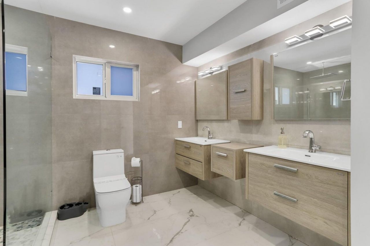 2019 NE 14th Court, Fort Lauderdale, FL 33304 Photo