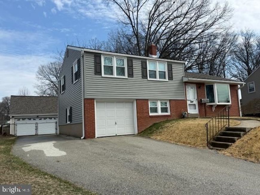 902 Eisenhower Avenue, Woodlyn, PA 19094 Main Photo