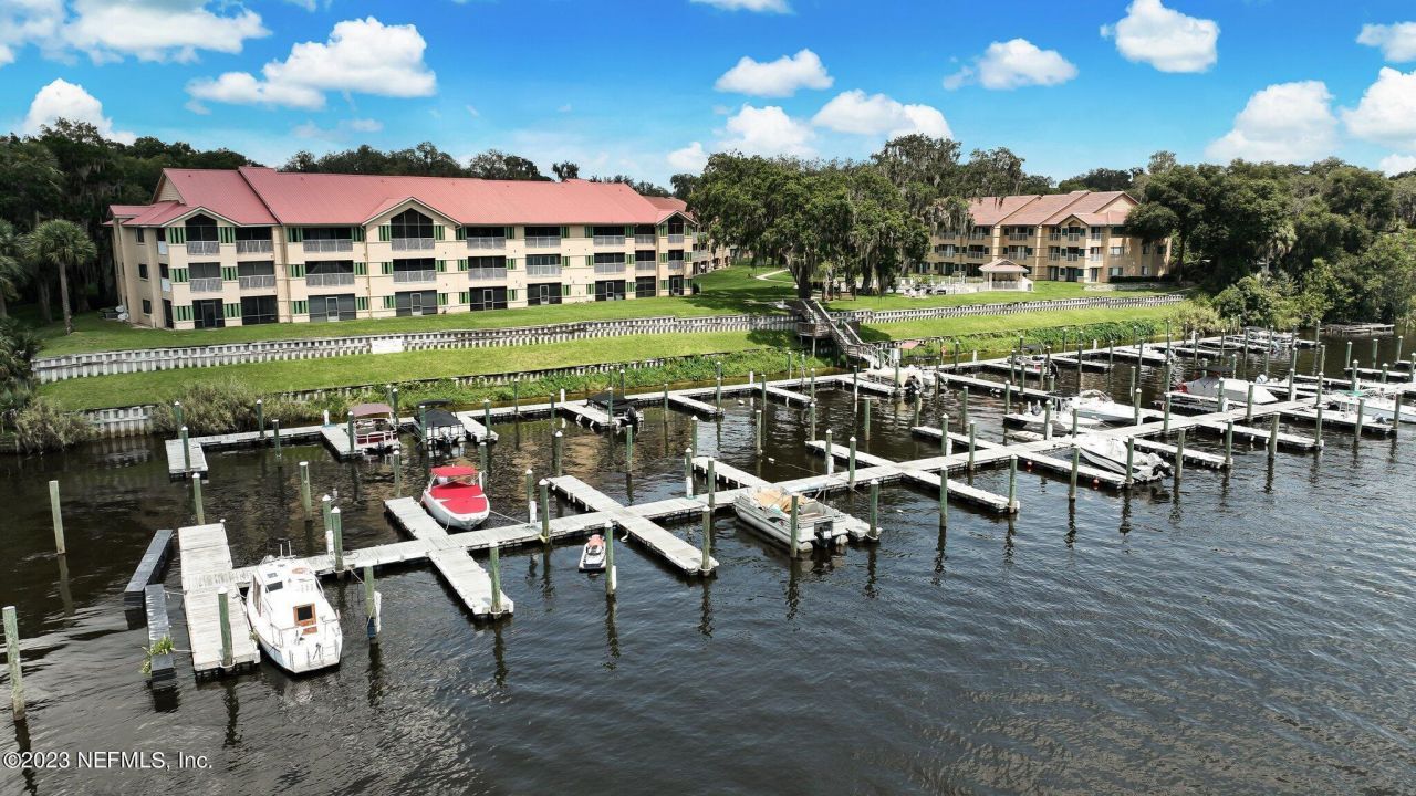 99 Broad River Place, Unit 1301, Welaka, FL 32193 Photo
