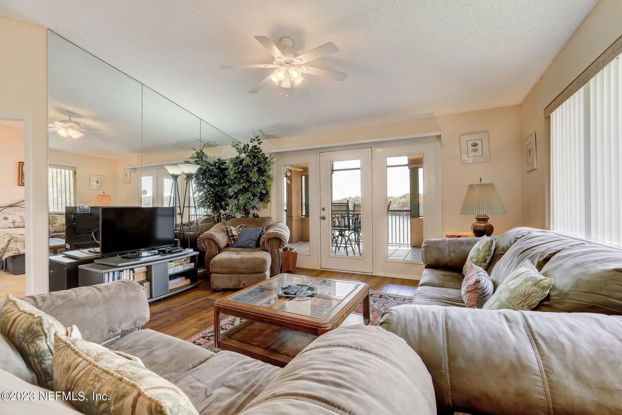 99 Broad River Place, Unit 1301, Welaka, FL 32193 Photo