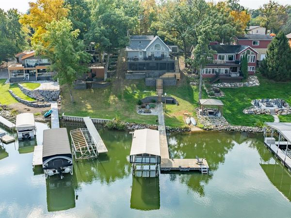 207 Cottage Lane, Montezuma, IA 50171