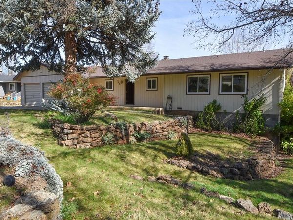 748 Meadowlark Ln., Yreka, CA 96097