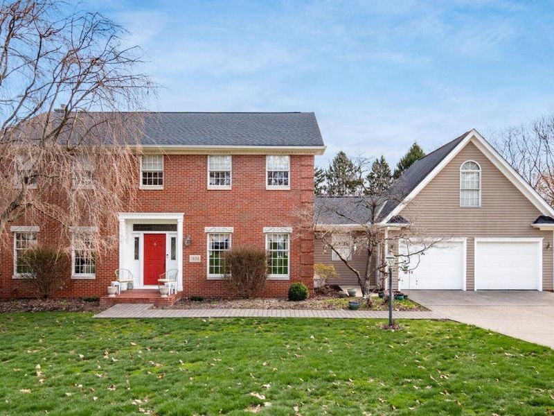 1826 Pleasantview Drive NE, Lancaster, OH 43130 Photo 2