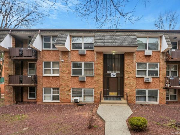 152 Kearsing Parkway, Unit F, Monsey, NY 10952