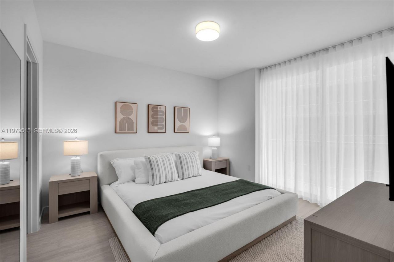 77 SE 5th St, Unit 2405, Miami, FL 33131 Photo