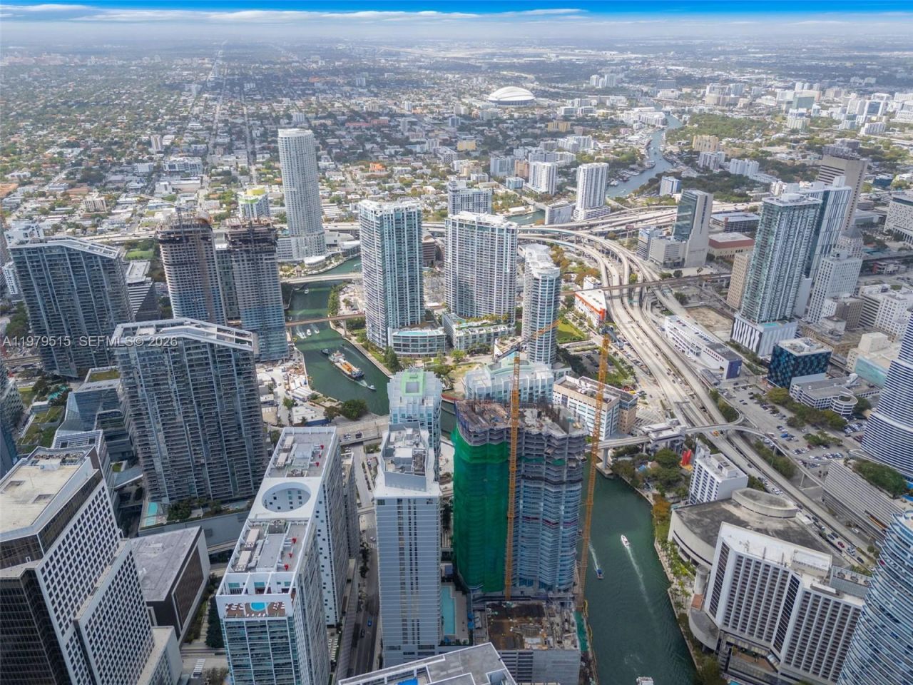 77 SE 5th St, Unit 2405, Miami, FL 33131 Photo