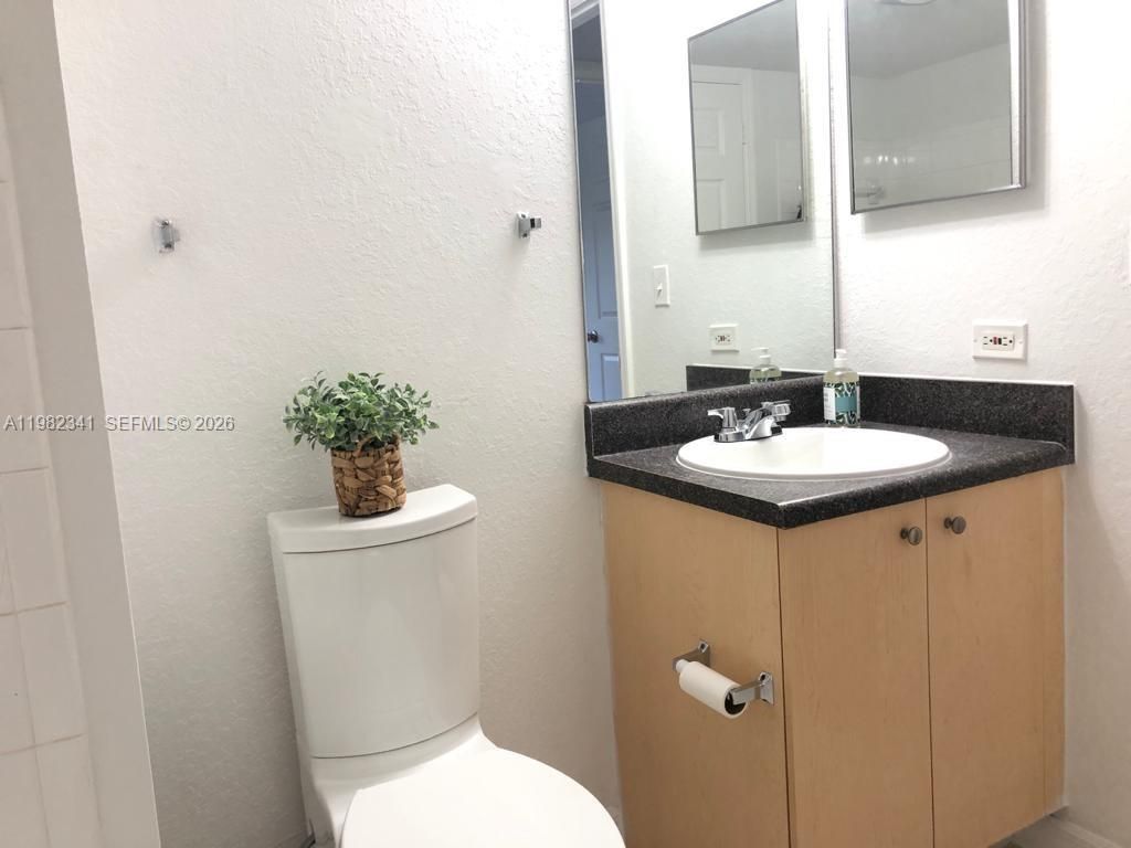 2544 Centergate Dr , Unit 308, Miramar, FL 33025 Photo