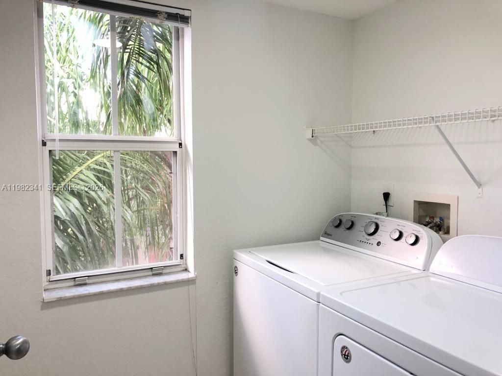 2544 Centergate Dr , Unit 308, Miramar, FL 33025 Photo