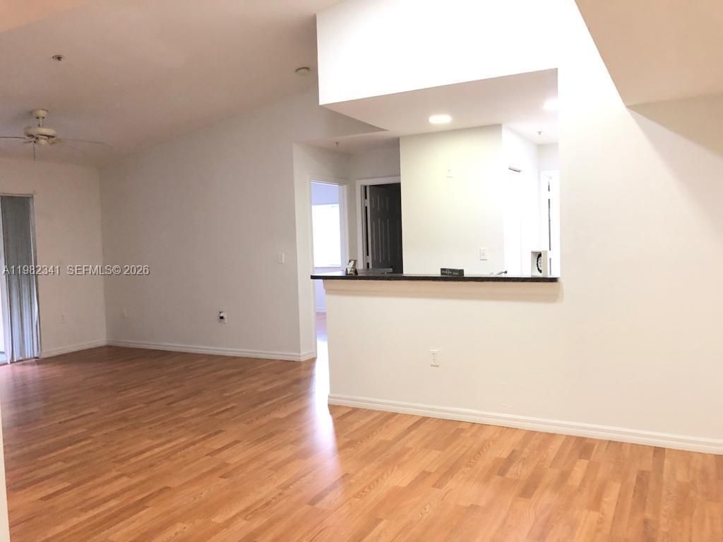 2544 Centergate Dr , Unit 308, Miramar, FL 33025 Photo