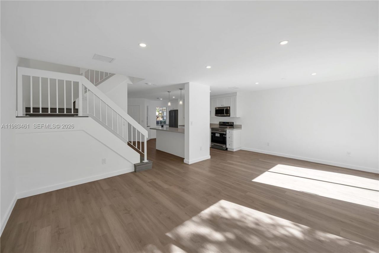 13914 SW 101 Ln , Unit 13914, Miami, FL 33186 Photo