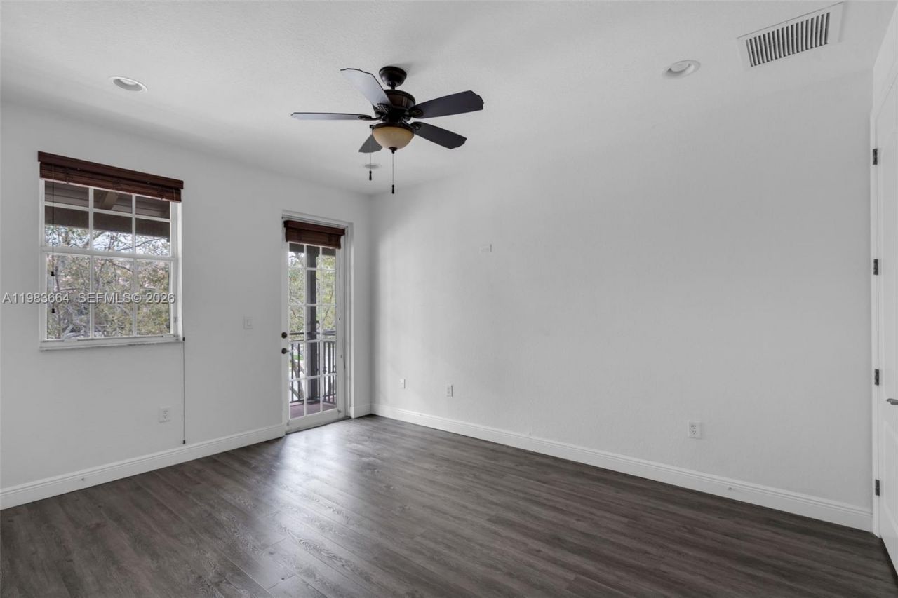 624 SW 147th Ave , Unit 624, Pembroke Pines, FL 33027 Photo