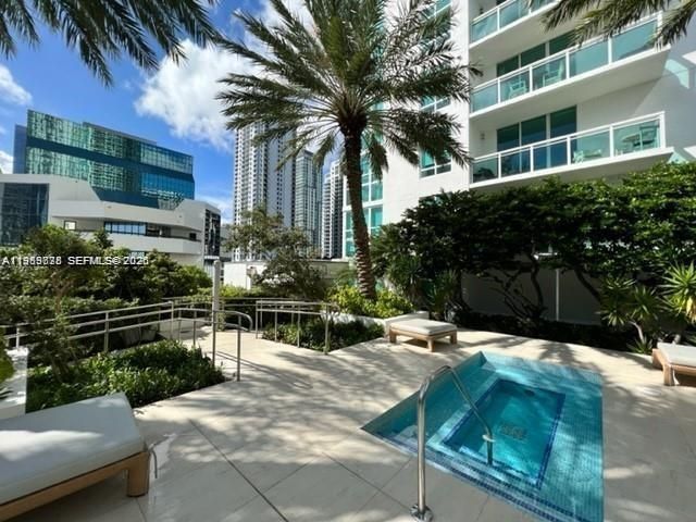 950 Brickell Bay Dr, Unit 4100, Miami, FL 33131 Photo