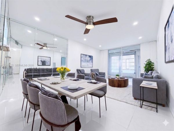 9900 Sunrise Lakes Blvd, Unit 102, Sunrise, FL 33322