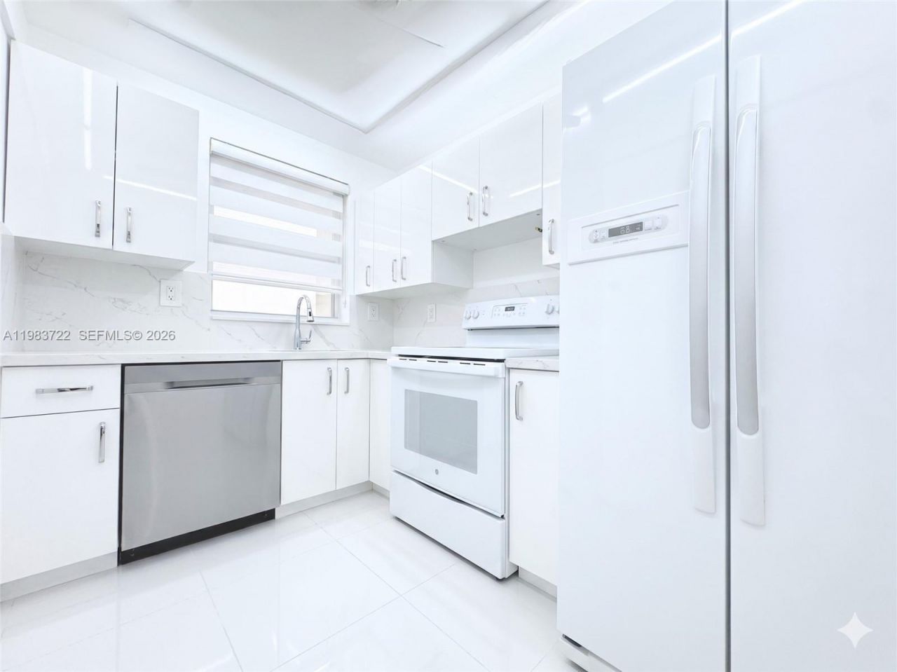 9900 Sunrise Lakes Blvd, Unit 102, Sunrise, FL 33322 Photo