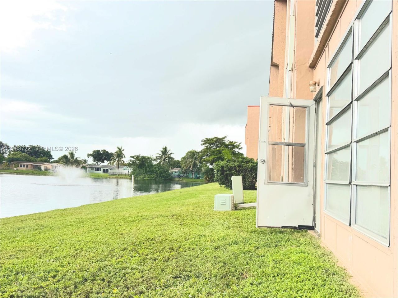 9900 Sunrise Lakes Blvd , Unit 102, Sunrise, FL 33322 Photo