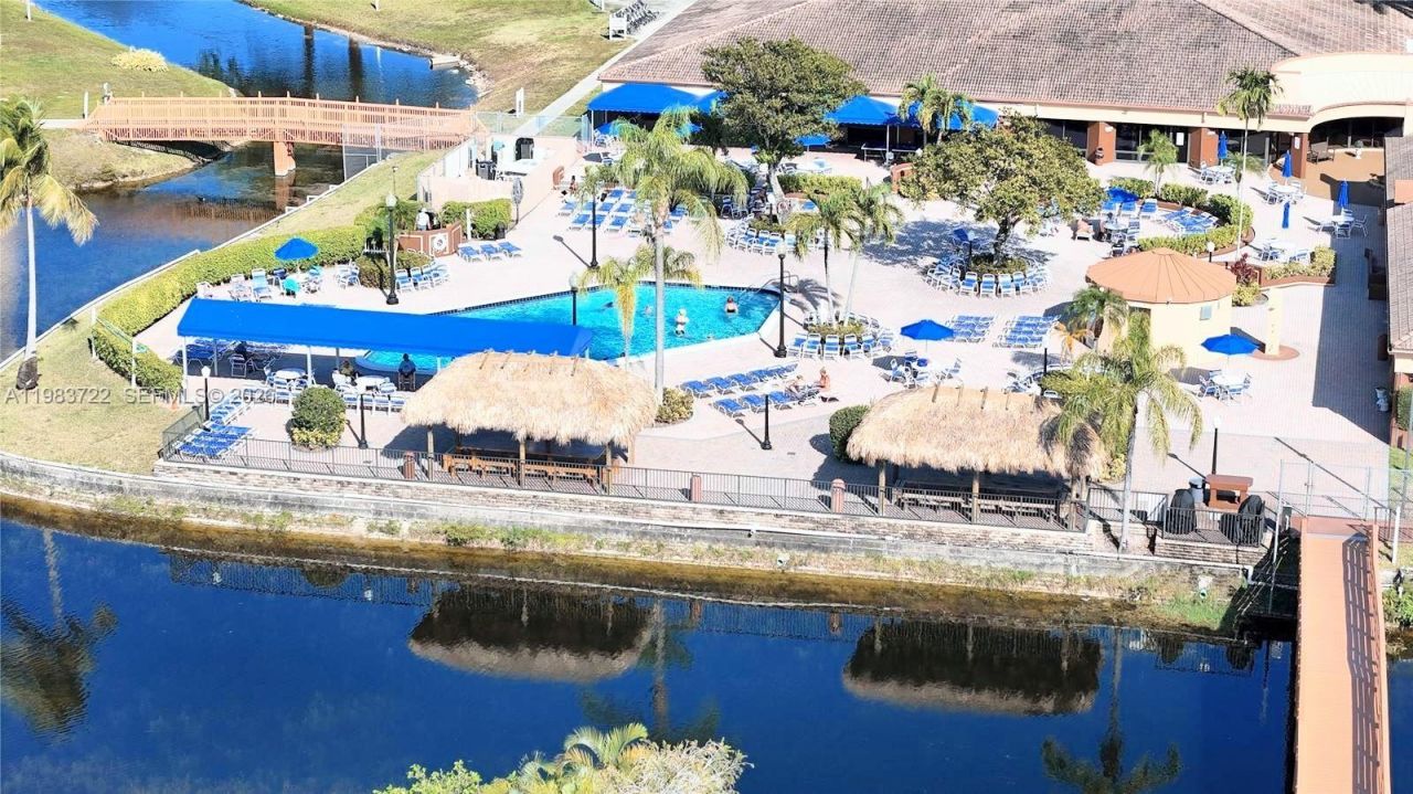 9900 Sunrise Lakes Blvd , Unit 102, Sunrise, FL 33322 Photo