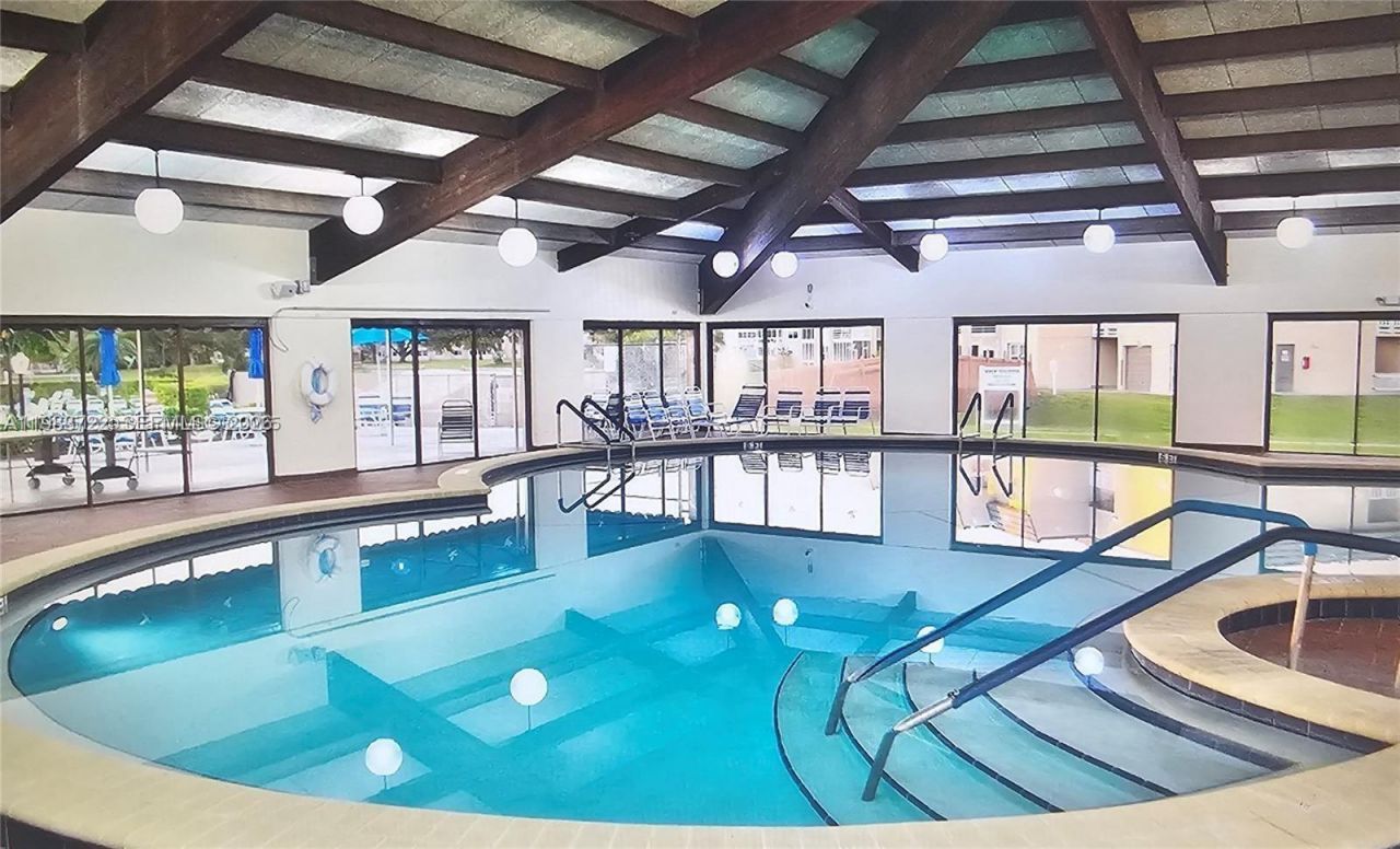 9900 Sunrise Lakes Blvd , Unit 102, Sunrise, FL 33322 Photo