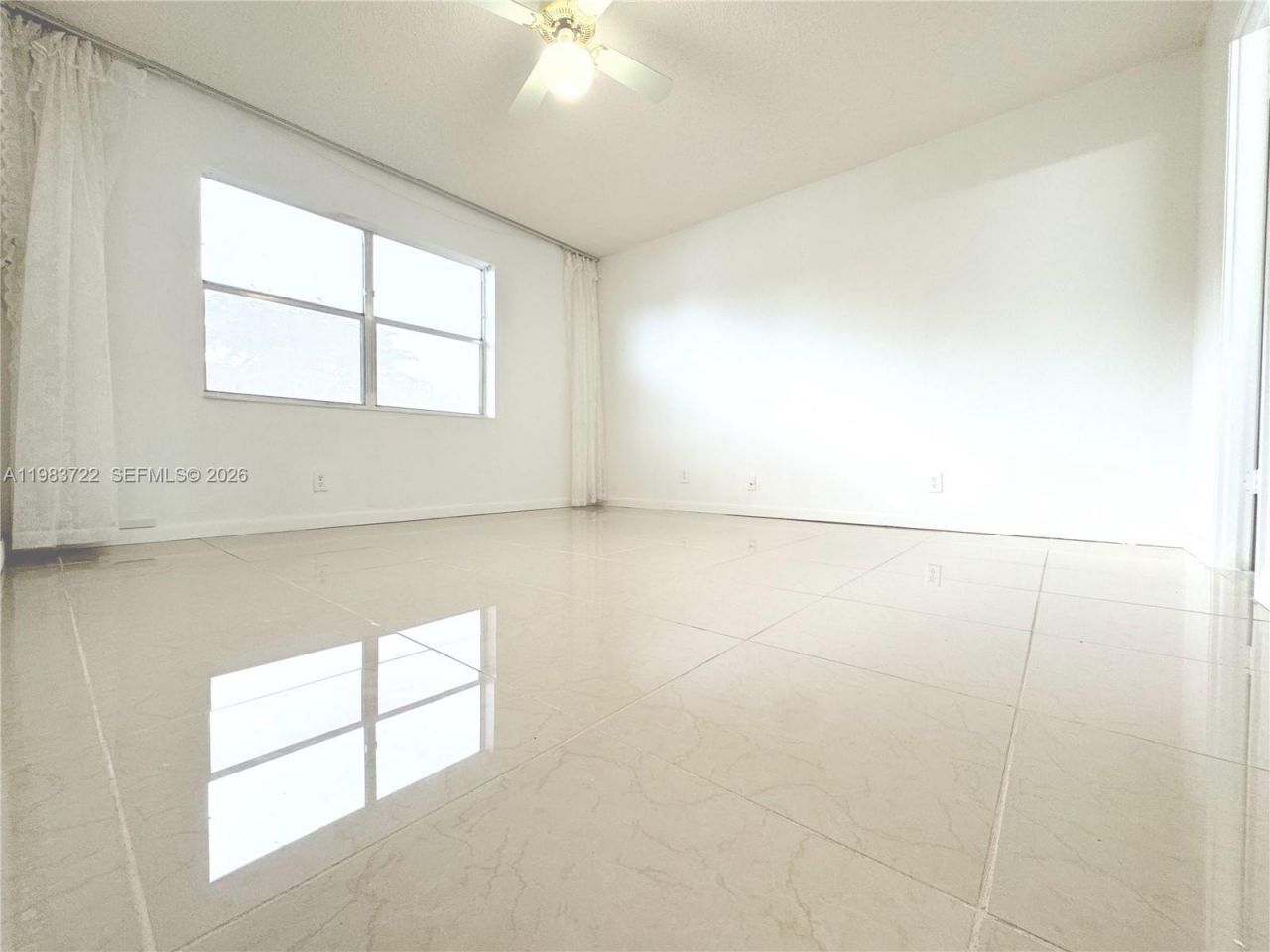9900 Sunrise Lakes Blvd , Unit 102, Sunrise, FL 33322 Photo