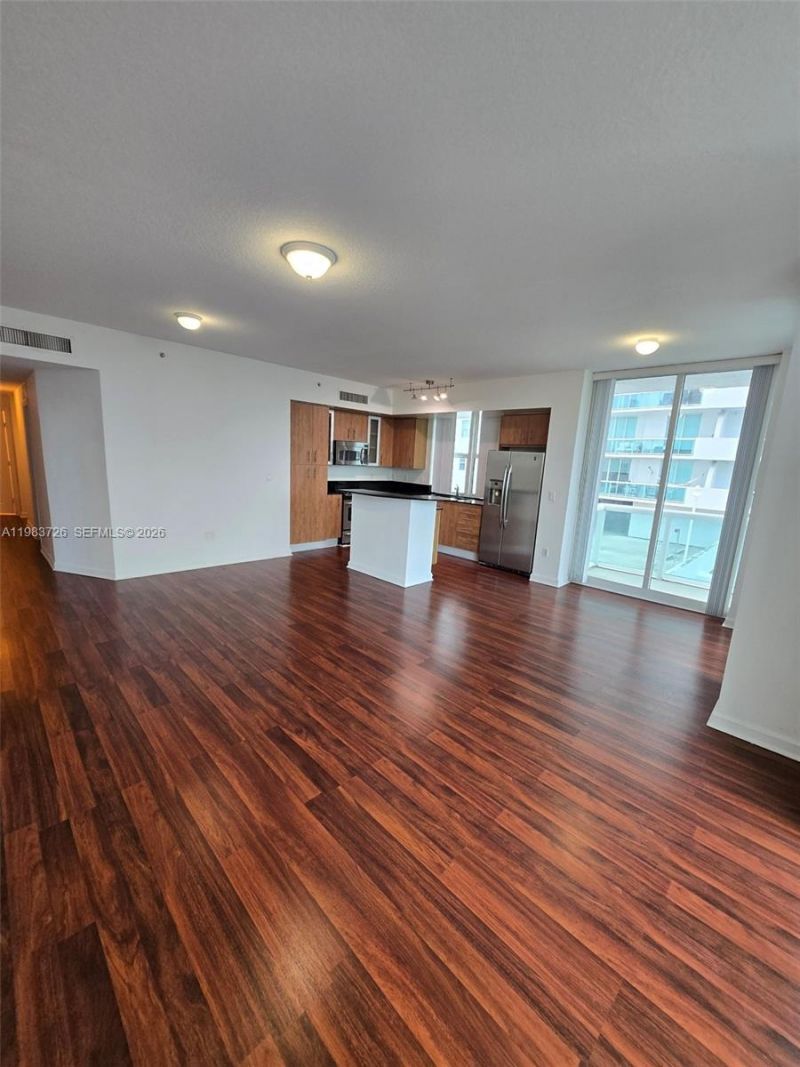 7910 Harbor Island Dr, Unit 510, North Bay Village, FL 33141 Photo
