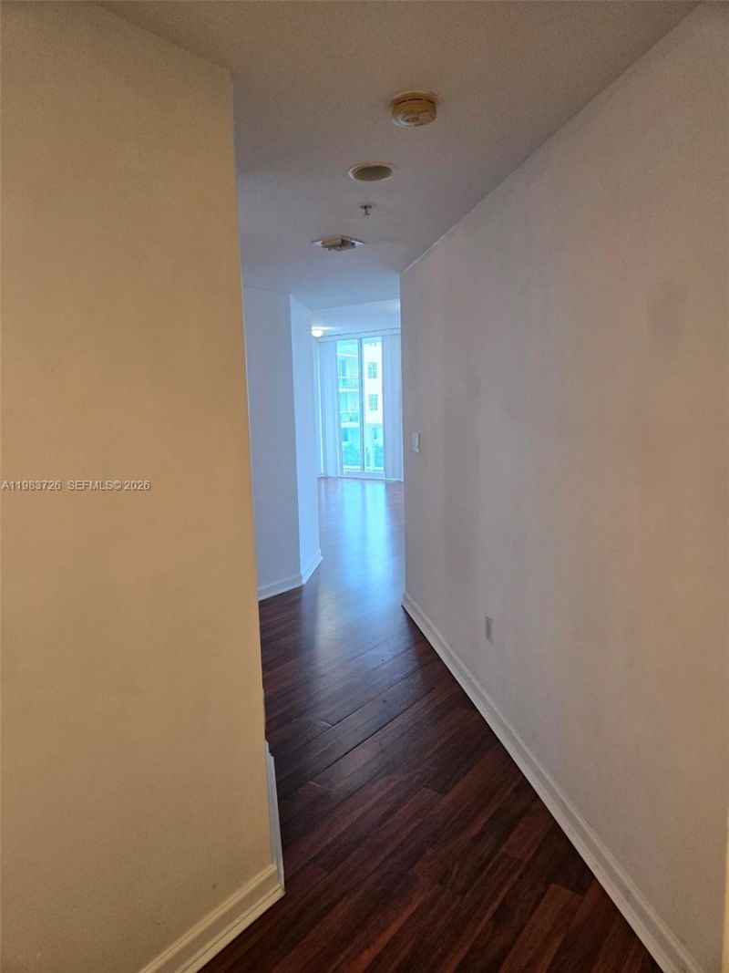 7910 Harbor Island Dr, Unit 510, North Bay Village, FL 33141 Photo