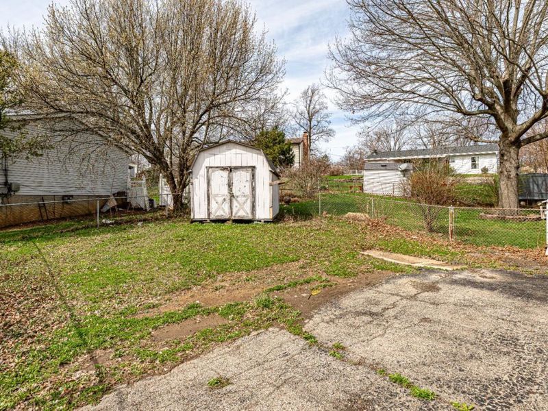 2752 Mancelona Court, Colerain Township, OH 45251 Photo 10