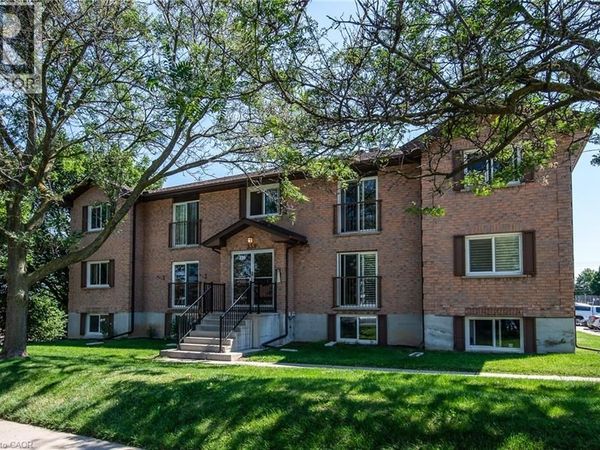 339 NORTHLAKE Drive, Unit 1, Waterloo, ON N2V1Z1