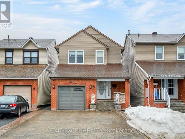 58 Fireside Crescent, Ottawa, ON K1T1Z4