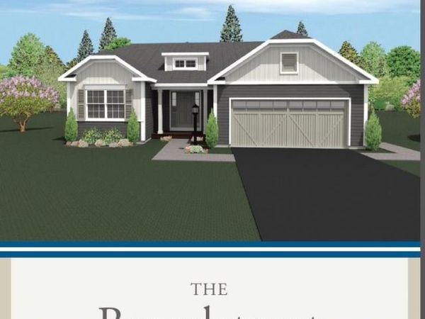 61 Lakepointe Way, Saratoga Springs, NY 12866