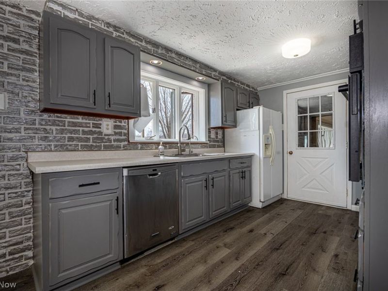 26140 Township Rd 37, Coshocton, OH 43812 Photo 11