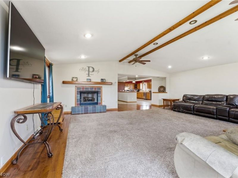 901 N Marion Avenue, Louisville, OH 44641 Photo 15