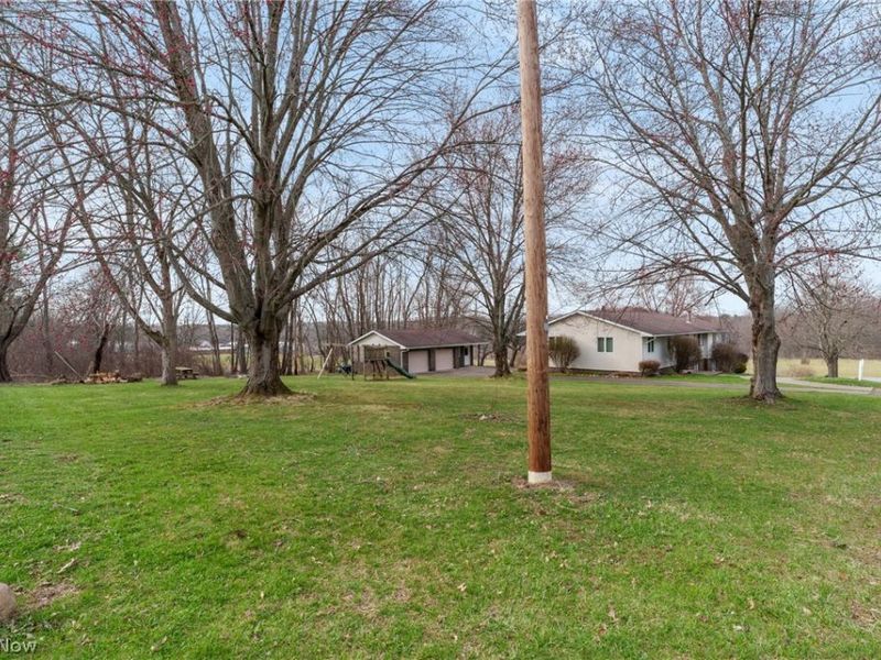 901 N Marion Avenue, Louisville, OH 44641 Photo 4