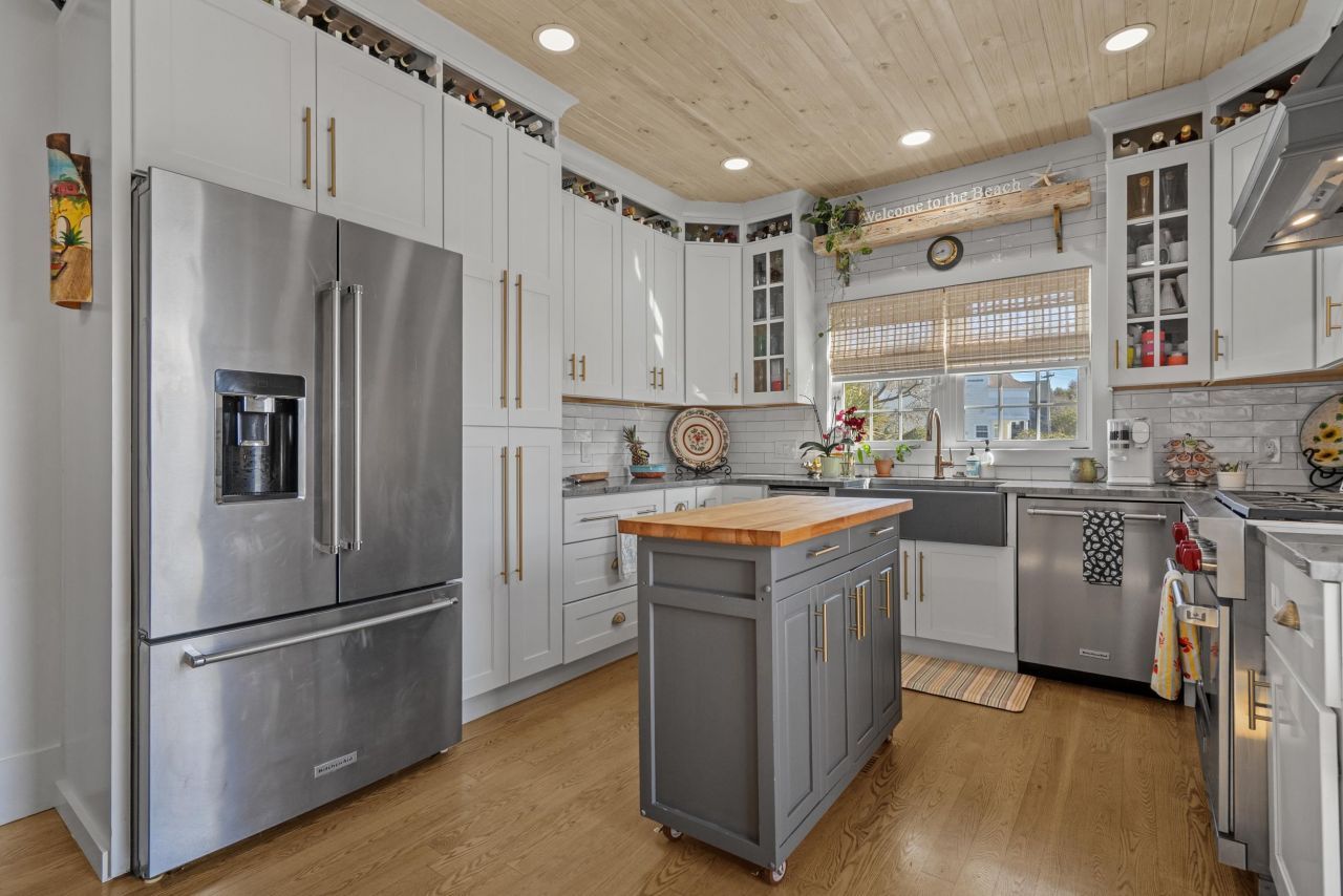 319 N Oak Dr. Photo 16