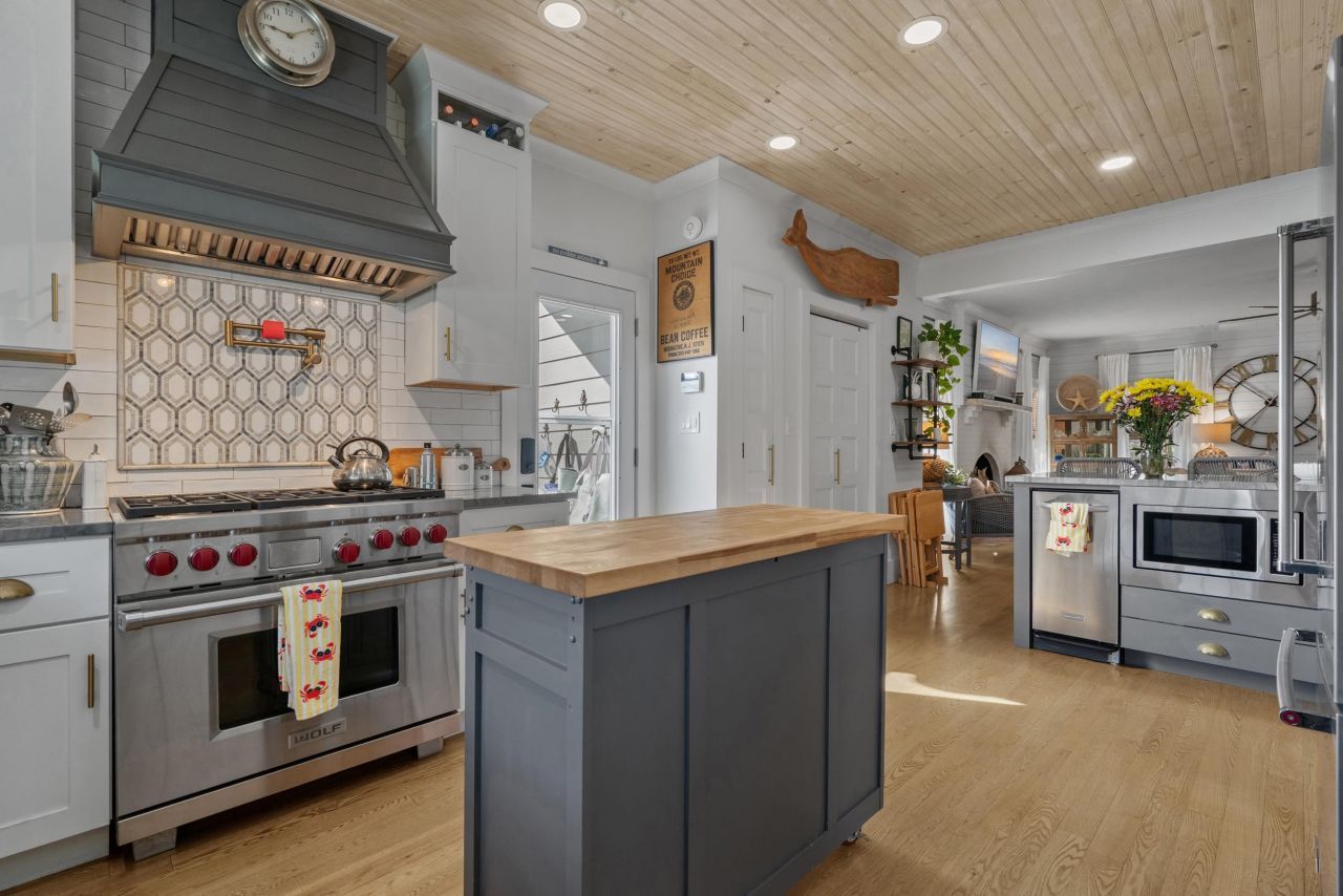 319 N Oak Dr. Photo 19