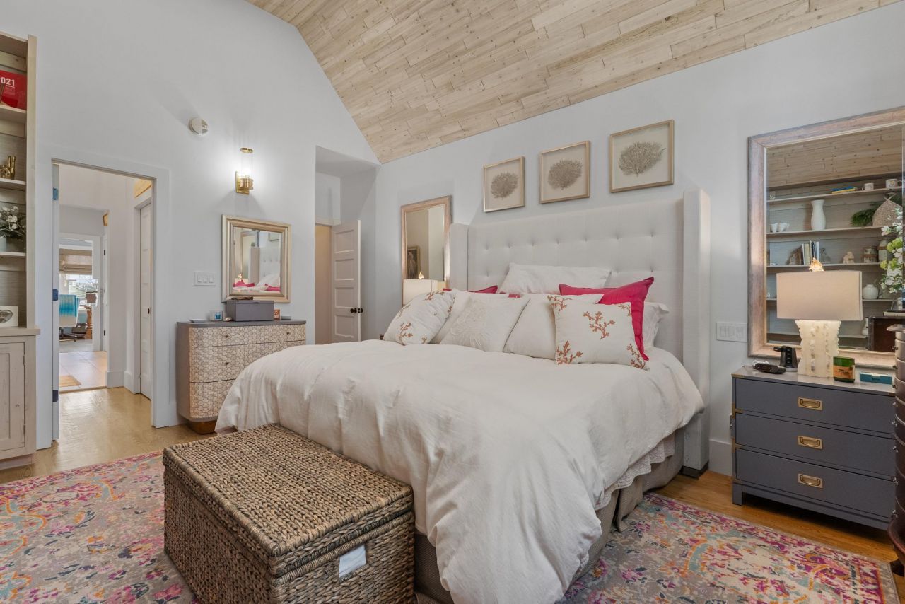 319 N Oak Dr. Photo 34