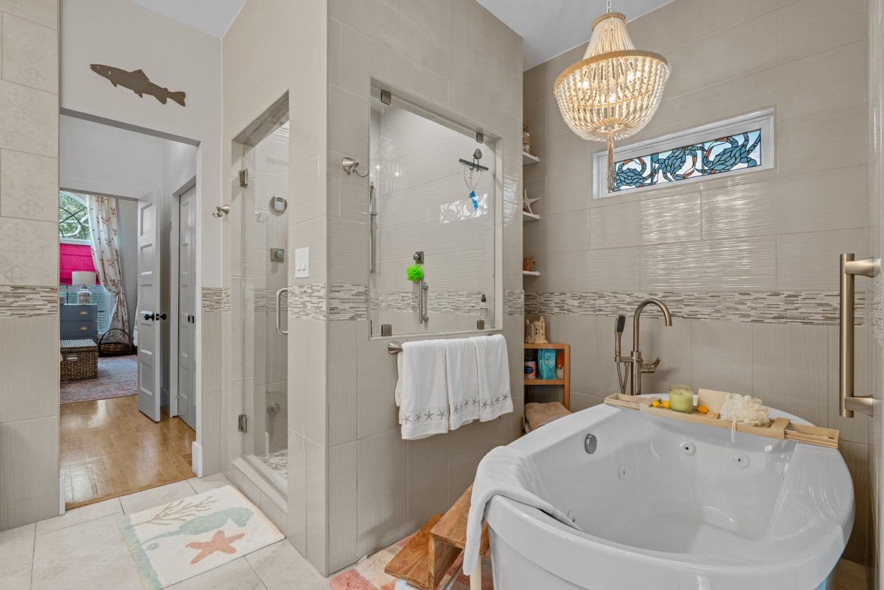 319 N Oak Dr. Photo 36