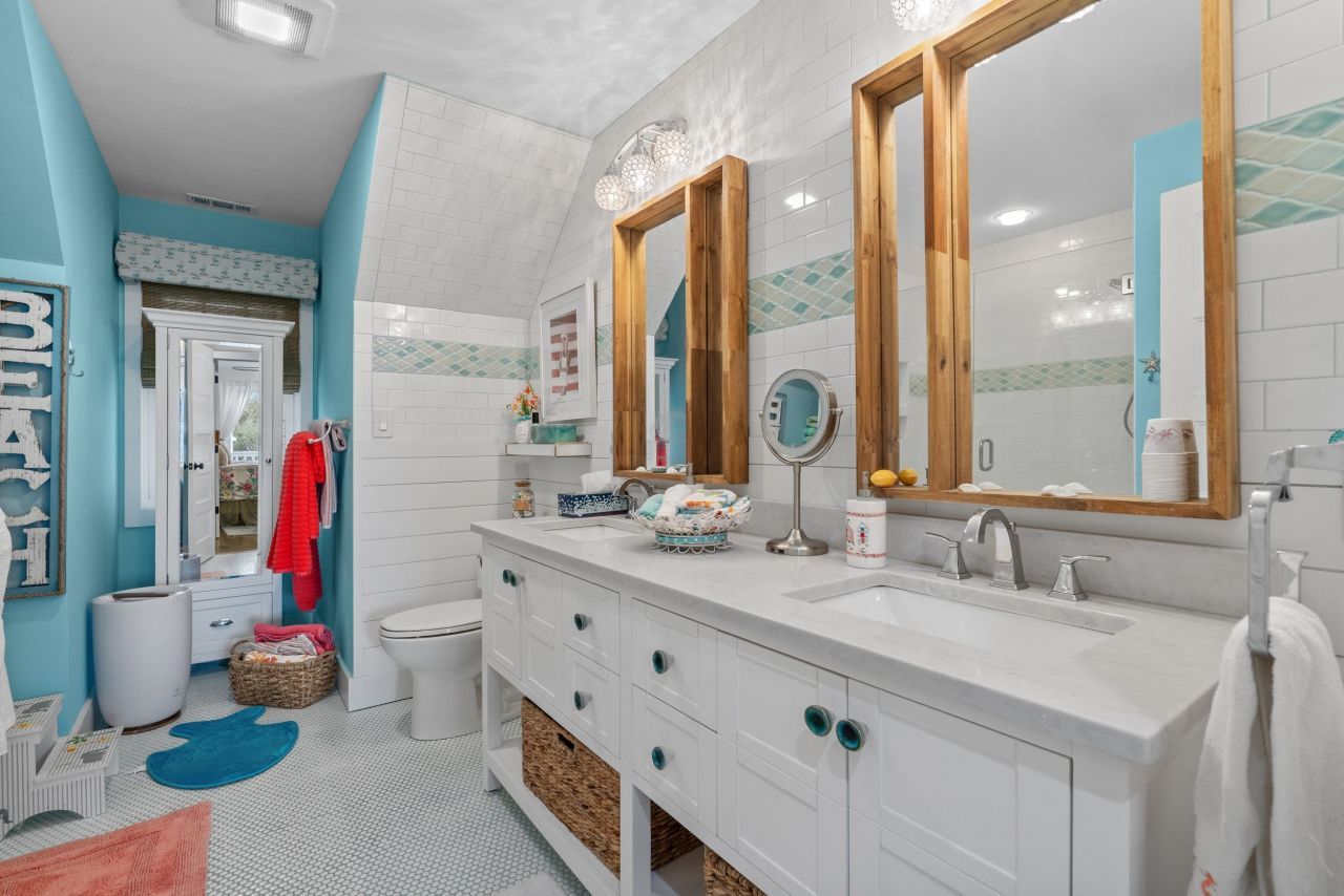 319 N Oak Dr. Photo 42