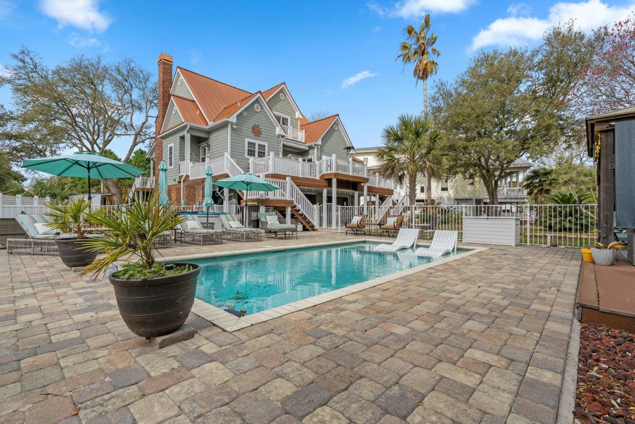 319 N Oak Dr. Photo 51