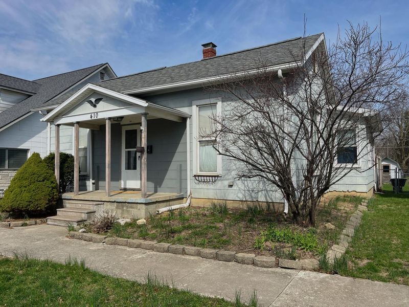 410 Lima Street, Wapakoneta, OH 45895 Photo 2