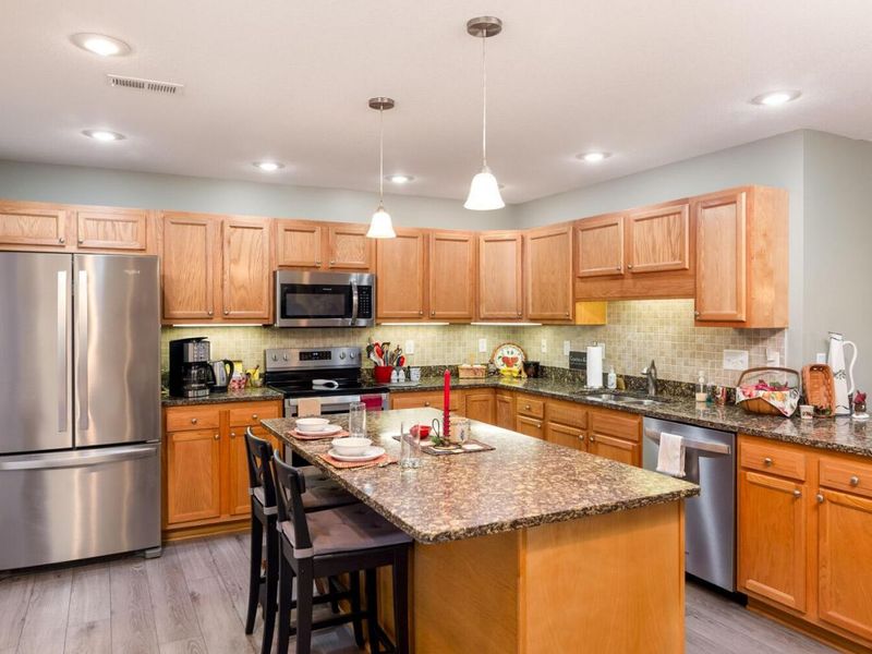 175 Briar Wood Drive, Mount Vernon, OH 43050 Photo 3