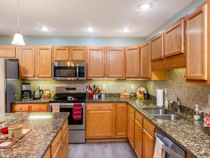 175 Briar Wood Drive, Mount Vernon, OH 43050 Photo 4