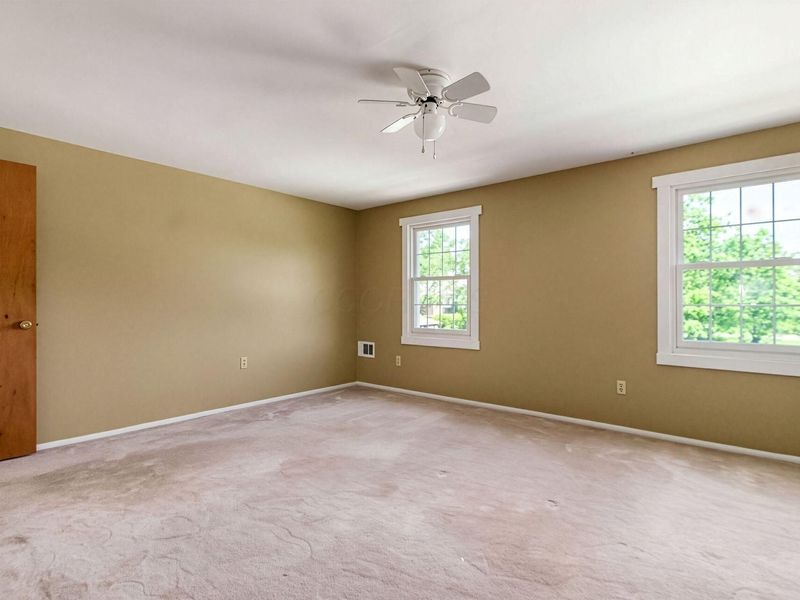 575 Dlyn Street, Columbus, OH 43228 Photo 11