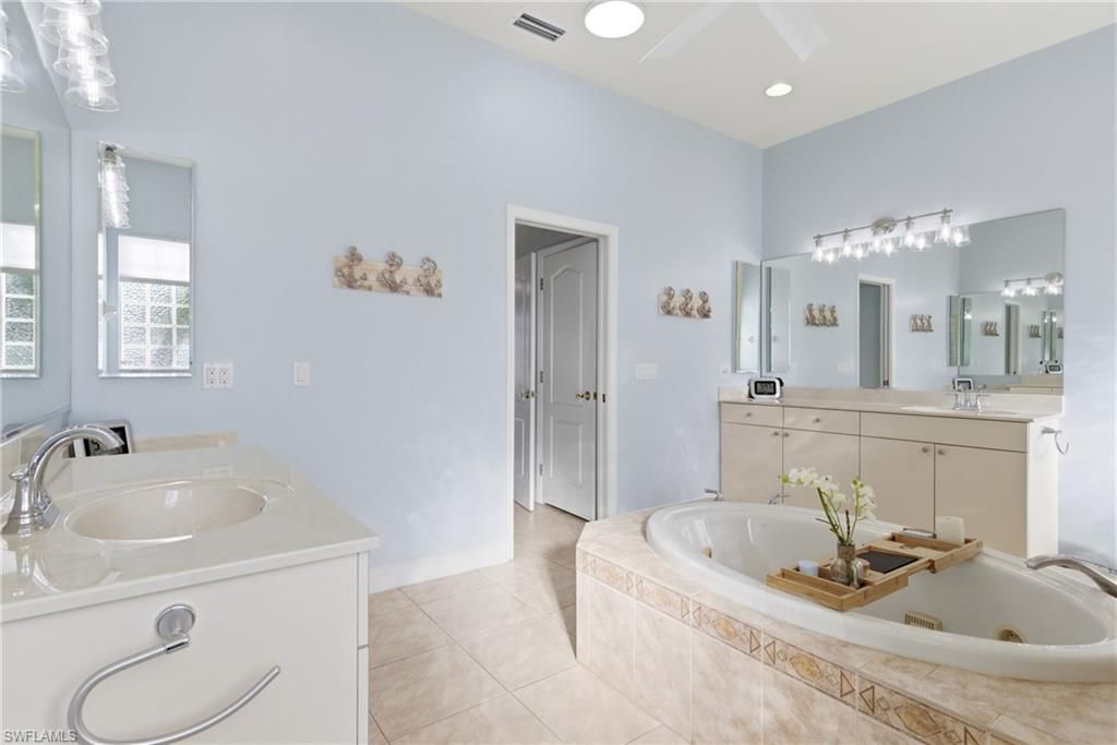 133 NW 33rd Ave, Cape Coral, FL 33993 Photo