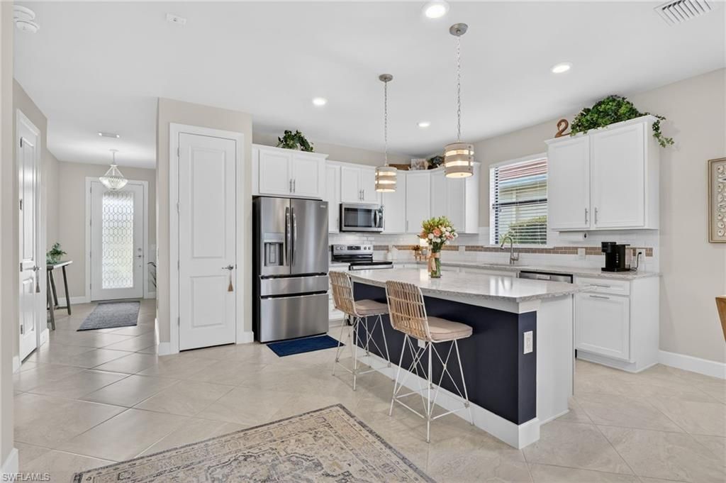 16133 Palmetto Prairie Dr, Alva, FL 33920 Photo