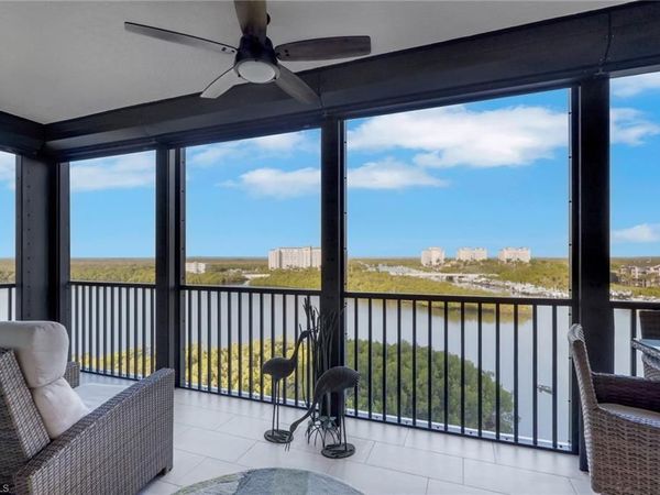 420 Cove Tower DR, Unit 802, NAPLES, FL 34110