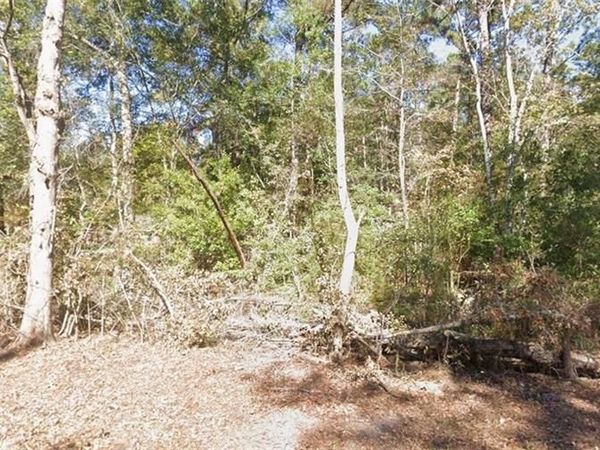 999 CLOVERLAND Road, Lacombe, LA 70445