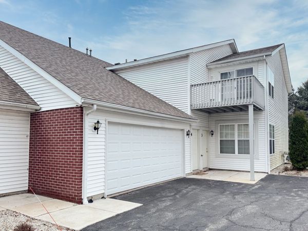 10178 Monarch Road , Unit D, Roscoe, IL 61073