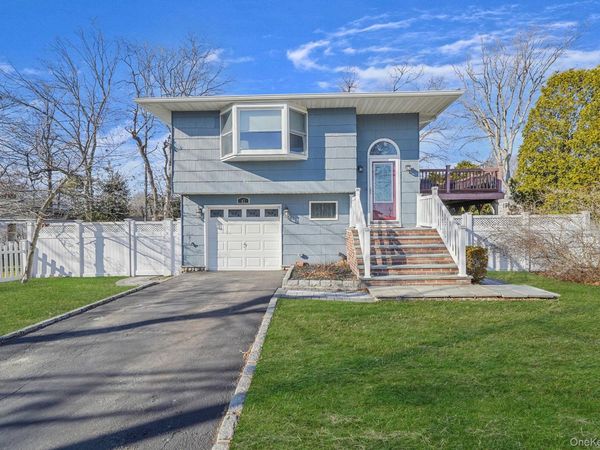 47 2nd Street, Ronkonkoma, NY 11779