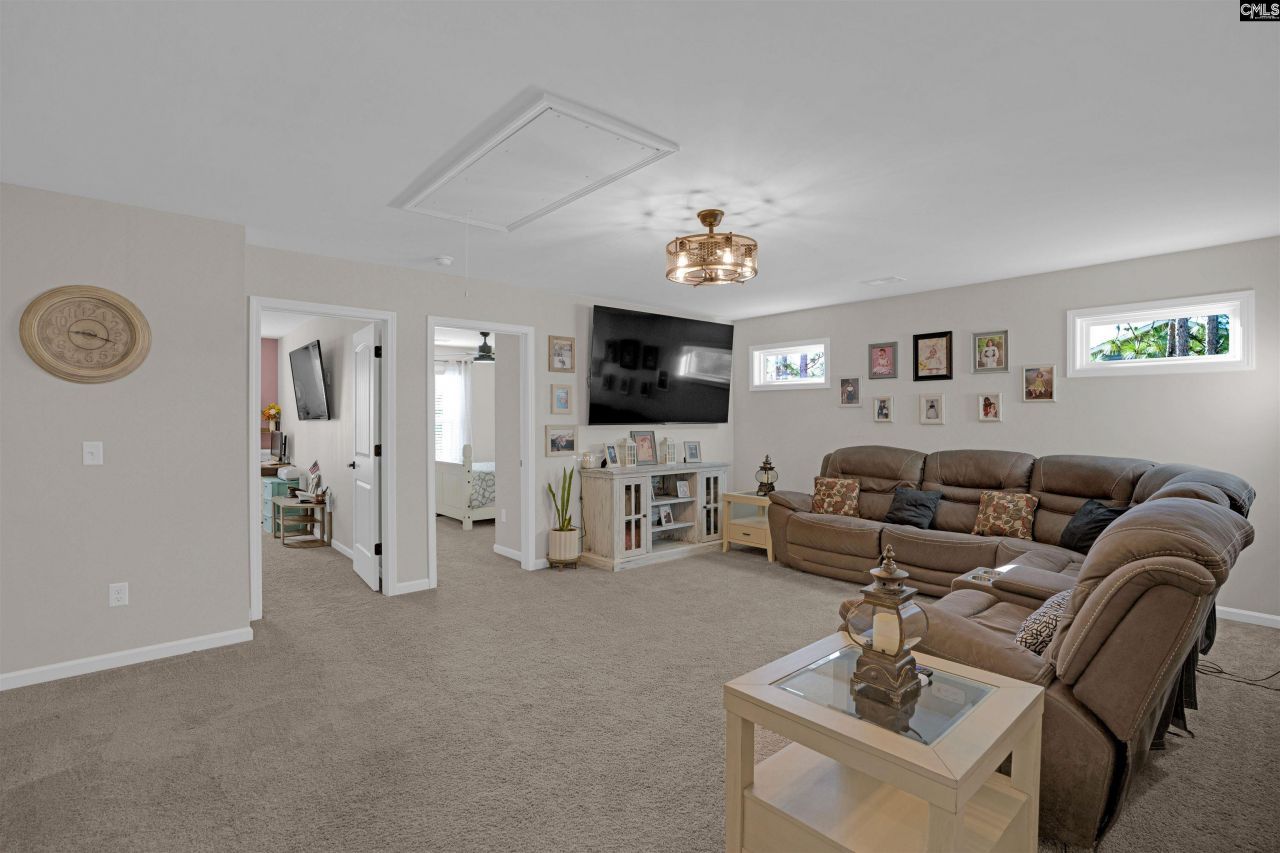 652 Rose Quartz Lane Photo 33