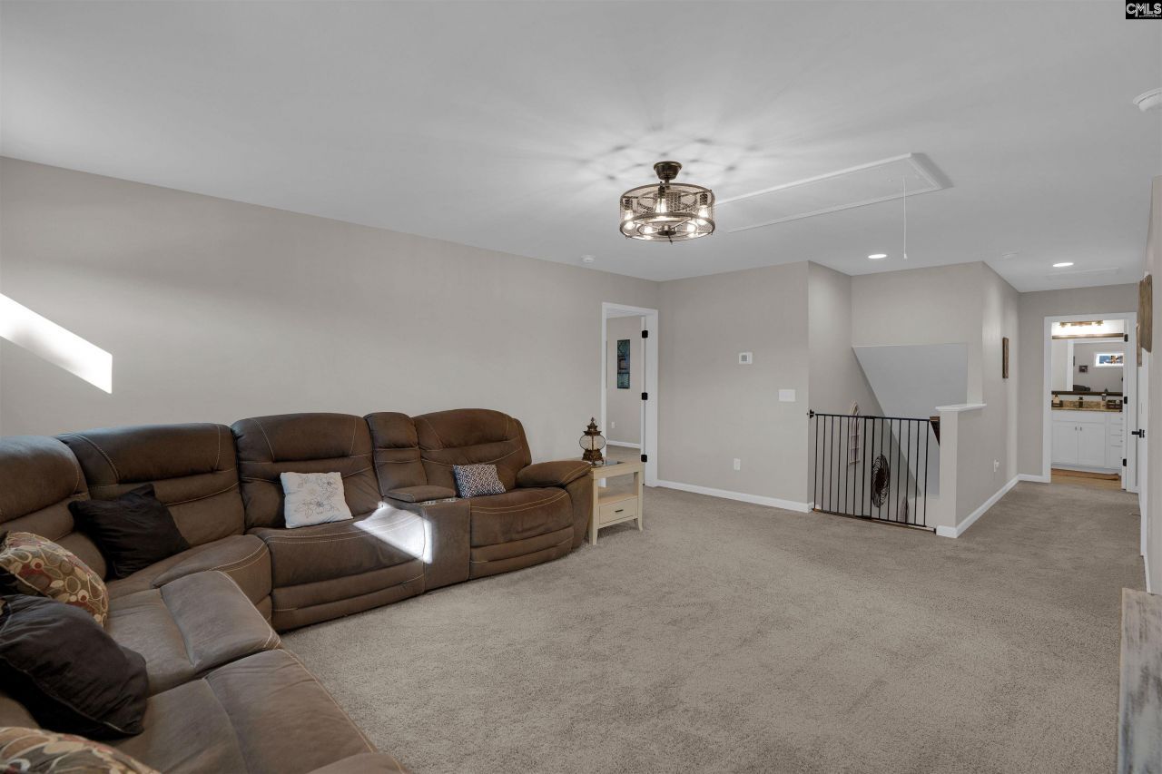 652 Rose Quartz Lane Photo 35
