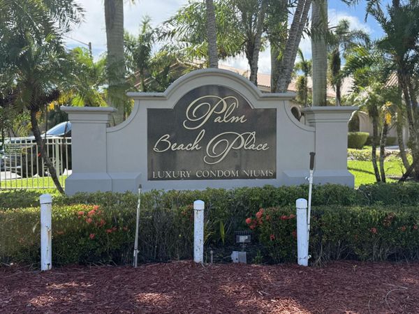 1740 Windorah Way, Unit C, West Palm Beach, FL 33411